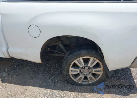 2008 Toyota Tundra Base 5.7L V8 from USA, damaged, VIN 5TFRV54108X048903